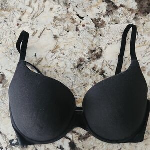 Black 34 DD E Victoria's Secret Push Up Bra